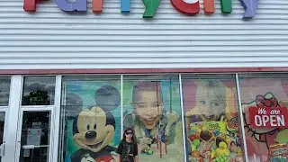 The ONLY Party City left in America! Halloween 2025 Walkthrough 