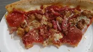 Sam's Club Pizza Review