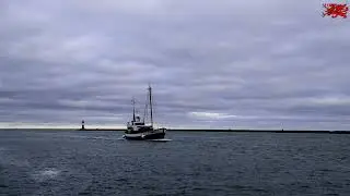 24.01.2026 Warnemünde die Gaffelketsch Jan Maat (Seebestattungschiff Baujahr 1947)