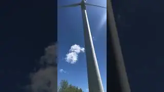 Ich spiele mit dem Windrad Fu&szlig;ball 😂🚀