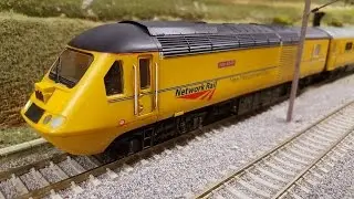 New Junction - Unboxing Hornby's Network Rail Measurement Train R3366
