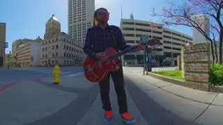 Travis Linville - Blue Sky Bound (360)