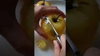 #CrystalApple #SatisfyingCuts #ASMR #OddlySatisfying #AppleCutting #SatisfyingShorts #RelaxingVideo