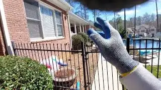 SkyVac Interceptor making $100+/hour after Up-selling [Gutter Cleaning Business Talk]