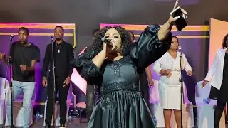 Kuhle Sijentu - Izwi Lahlabi Intliziyo Yami @ Intente Worship Encounter 2023