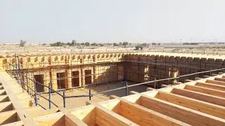 بناء المبنى الخشبي للأخشاب اللاصقة الخشبية في دبي ، الإمارات العربية المتحدة