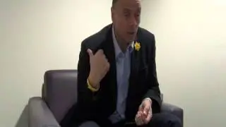 VG Tips Sports Book Interview. Premier League football referee, Mark Halsey