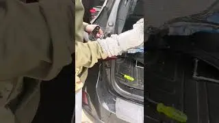 Subaru Outback taillight change