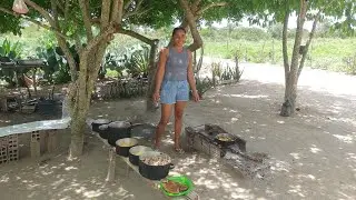 ALMOÇO DE CARNEIRO COM BAIÃO DE DOIS E PEIXE FRITO COM TODA FAMÍLIA NA ROÇA #bahia 