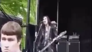PRETTY BOY FLOYD-Leather Boyz With Electric Toyz (Live)