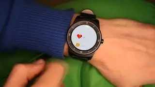 LG G Watch R hands-on w/o voice