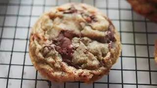 COOKIES AMERICANOS PERFEITOS - (CHOCOLATE CHIP COOKIES) | Day Flaubert