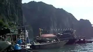 ha long bay floating village