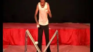 ZION CIRCUS IN ETHIOPIA  BOUNCE JUGGLING ACT