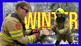 ❄️ Сильный снегопад заблокировал дорогу | Пожарным пришлось импровизировать