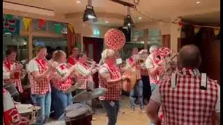 Hofkapel de Dorstvlegels - Umbrella