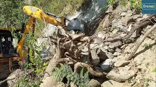 Backhoe Loader-Clearing Hilly Landslide Dirt-Part 2-Facilitating Hilly Villagers