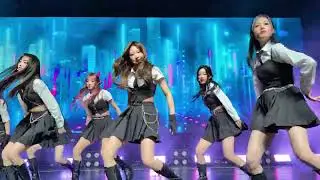 tripleS (트리플에스) - Bionic Power | Chicago 250909 | Alpha Percent Tour