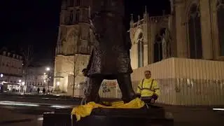 Manifestations de gilets jaunes &agrave; Bordeaux : immersion avec les agents de la propret&eacute; &agrave; Bordeaux