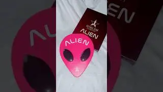 JSC Alien Palette #jeffreestar #jeffreestarcosmetics #artistrypalette #eyeshadow #jsc #alien