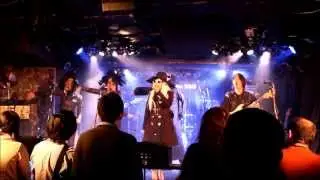 Live house concert in Yoyogi, Tokyo (Raifu hausu; ライブ ハウス)