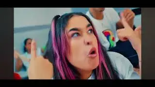 Vingan&ccedil;a Emily Vicky￼ e Void