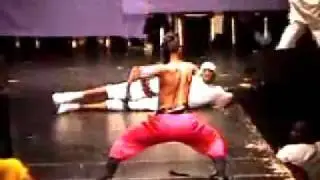 VOGUE Vogueing - The Old Way Icon Jamal Milan at Latex 2002. Crouching Tiger
