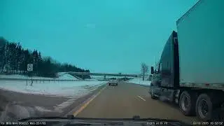Semi drives 35mph on Highway