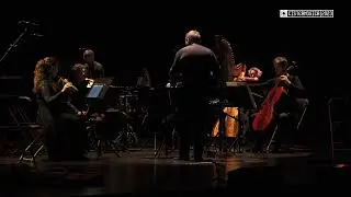 Momento I - Constan&ccedil;a Capdeville