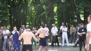 Ножевой бой до первой крови - 2, на выставке 
