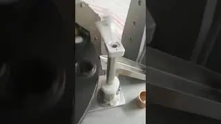Eastsign-cup filling and sealing machine