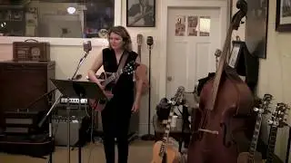 Lisa Mills - Trying to Get to You (The Triangle) - Bonus Track