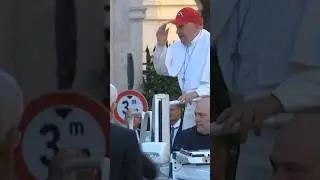 1,000 confirmation students sing to Pope Francis at the Vatican