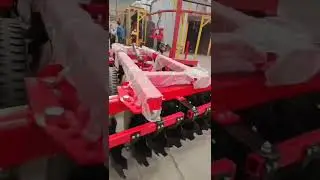 A good partner for tractors! Disc harrows help with efficient spring plowing #farming #automobile