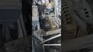 BAD Alternator sound in a 2017 Toyota Highlander 2.7!! Bearing failure.