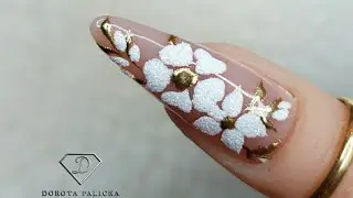 Sculpting almond shape gel nails with chrome and sugar nail art. Flower nails