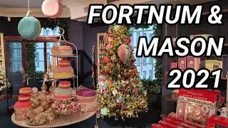 2021 Fortnum and Mason Christmas Decorations (& Macaroons!)
