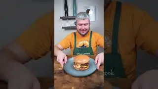 Shake Shack Burgar. We hit 700k LOVE YOU ALL