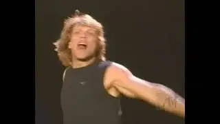 Bon Jovi - Livin&rsquo; on a Prayer (Live In Tokyo) (LIVE 2002)