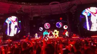 Adventure of a Lifetime live by Coldplay - Part 2 | Coldplay Perth 2023 | Music of the Spheres