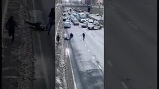 police chase  in montreal #police #decarie #mtl #montreal #crime #policechase