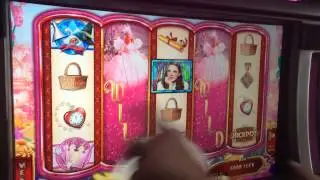 Wizard of Oz Ruby Slippers 2 Slot Machine Bonus - Glinda Bubbles