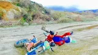 SANTAS WILD DIRTBIKE CRASH!!!