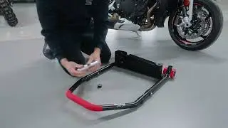 SEFIS M22 single left-sided folding swing arm rear paddock stand I How to use it