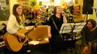 Sole - E Fuori Nevica (Live @ Tr3nta)