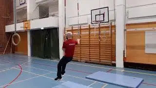 Alléakademi - Idrott - Redskap - Ringar -Lilla korset