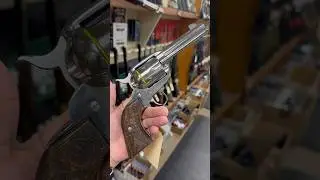 RUGER VAQUERO STAINLESS .45 COLT 4.62&Prime; BARREL 6-ROUNDS STAR ENGRAVED GRIPS