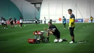 Allenamento Juventus a Ch&acirc;tillon con macchina sparapalloni GLOBUS