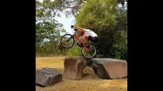 Borys Zagrocki - Extreme Bicycle Stunts - Trials Training
