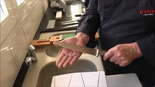 Eliminando el protector de manos de un cuchillo